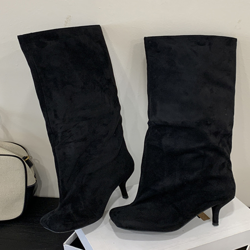 Knee High Boots Women - รองเท้าบูทผู้หญิงทรงหุ้มข้อ สไตล์พังก์ ปลายมน ส้นบาง เซ็กซี่ ทันสมัย