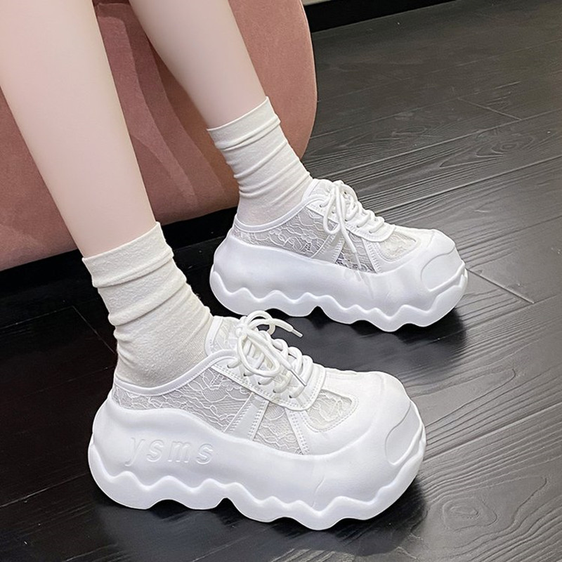 Women Shoes Tennis - รองเท้าผ้าใบเสริมส้นสำหรับผู้หญิง รุ่นใหม่ประจำปี 2026 สำหรับฤดูใบไม้ร่วงและฤดูร้อน ระบายอากาศได้ดี พื้นหนา