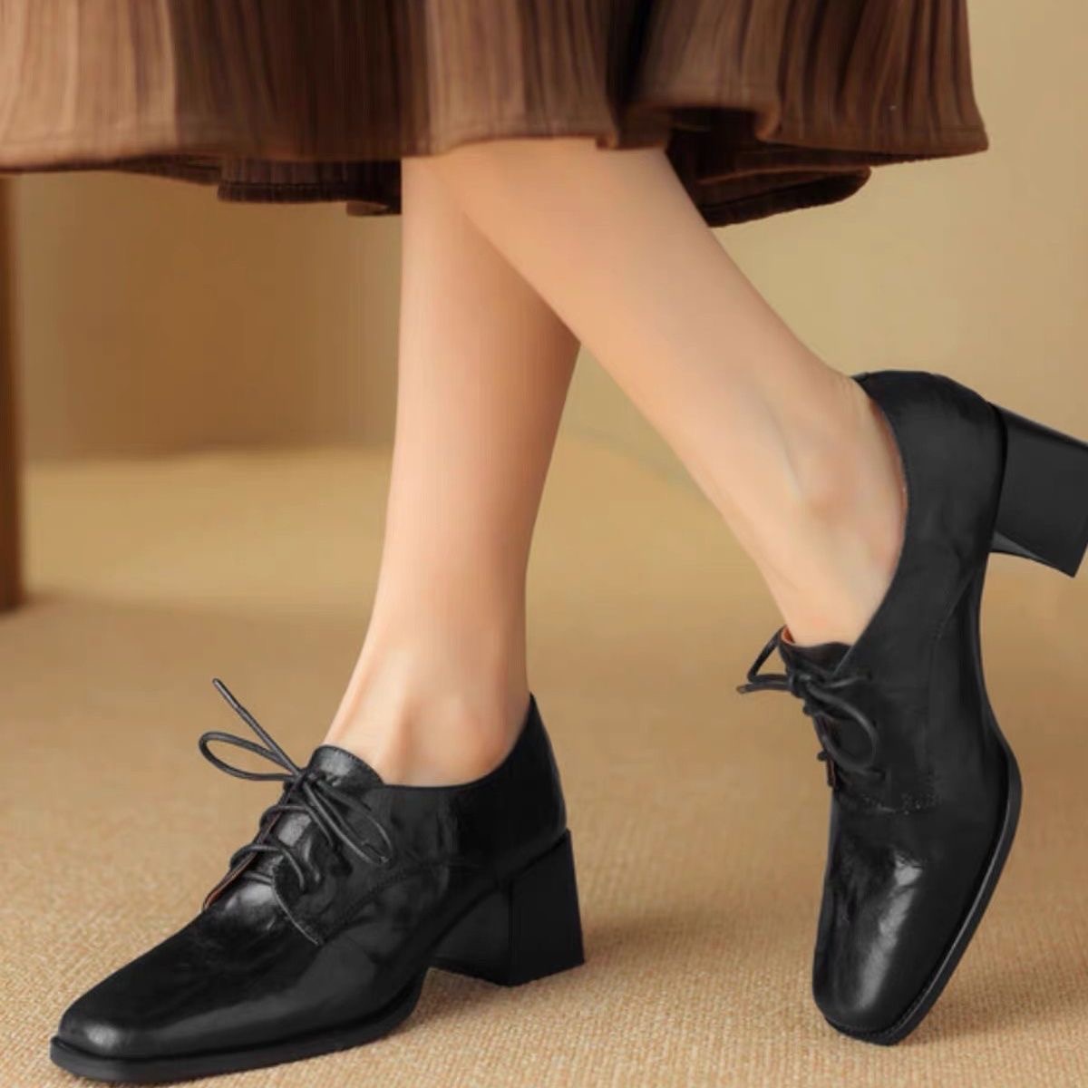 รองเท้าอ็อกซ์ฟอร์ดหัวเหลี่ยมแบ - Oxford Lace Up Women บทวิจารณ์และราคา