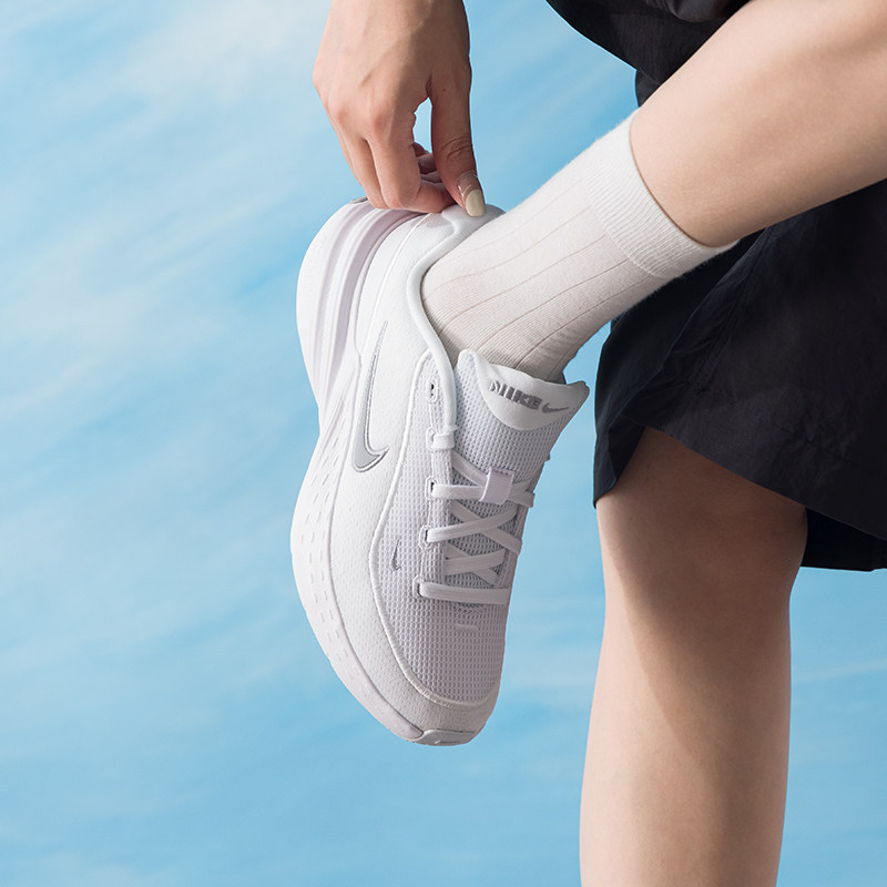 รองเท้าวิ่งผู้หญิง Nike รุ่น I - Women Shoes Running Nike บทวิจารณ์และราคา